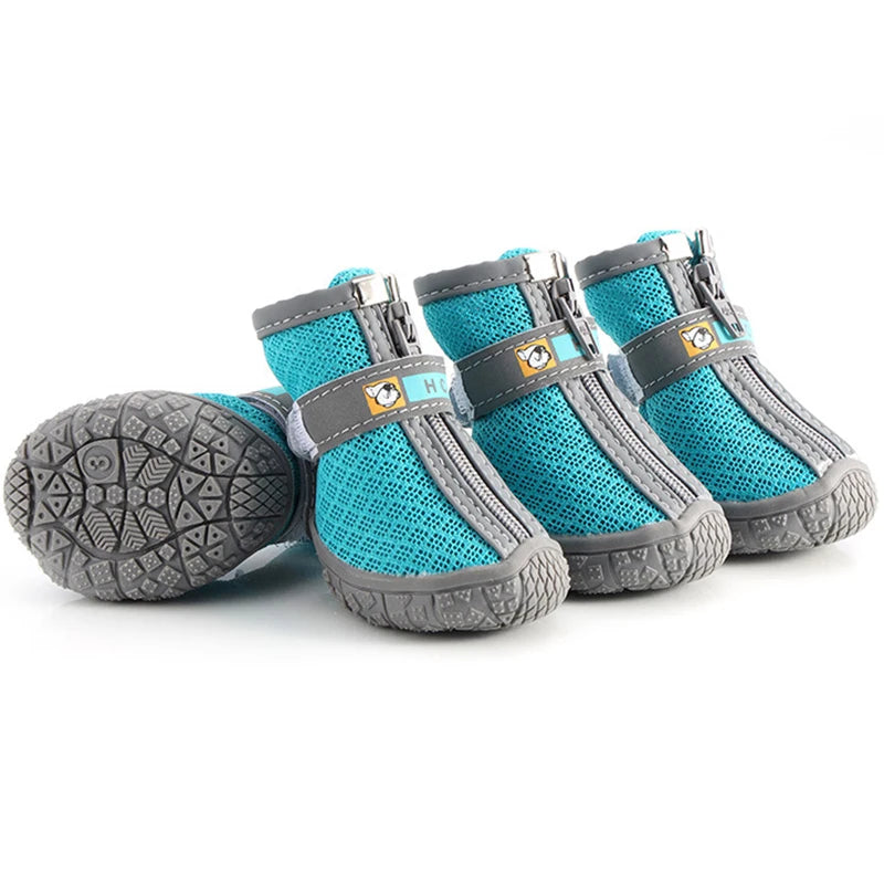 Non-Slip Dog Shoes with Warm Plush Lining – Waterproof Pet Boots for Winter, Walking & Outdoor Protection (4 Pack)